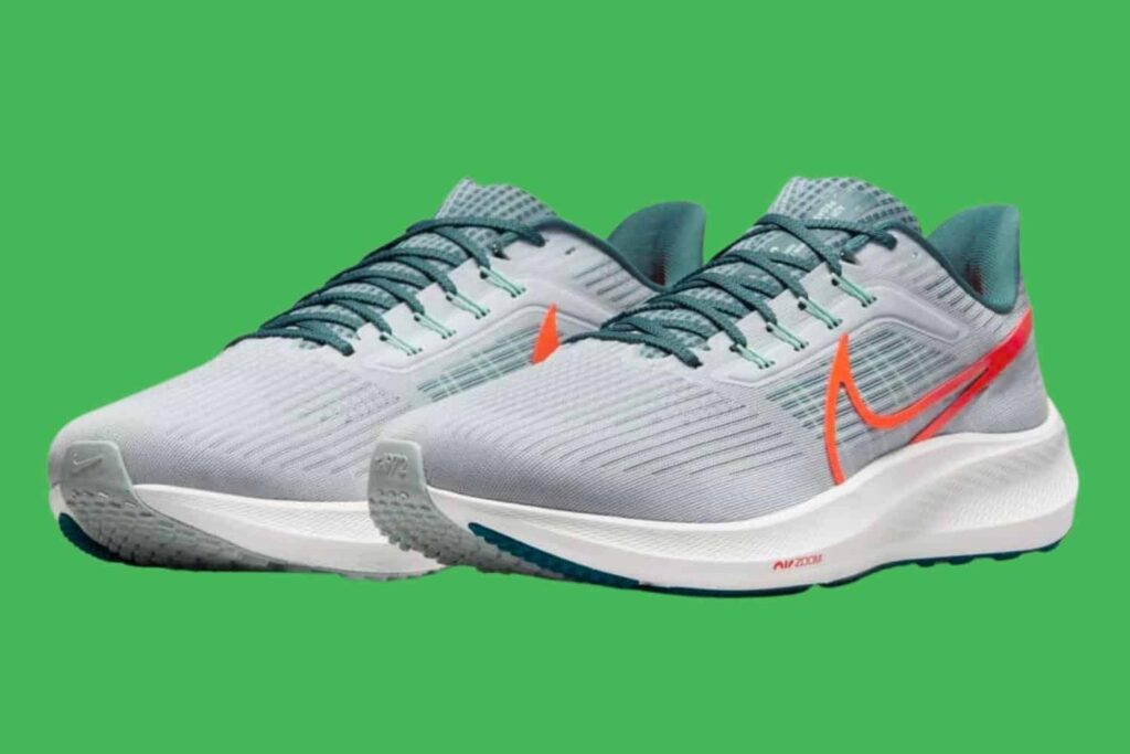 Nike Pegasus 39 amorti de la semelle intermédiaire avec mousse React et unités Air Zoom