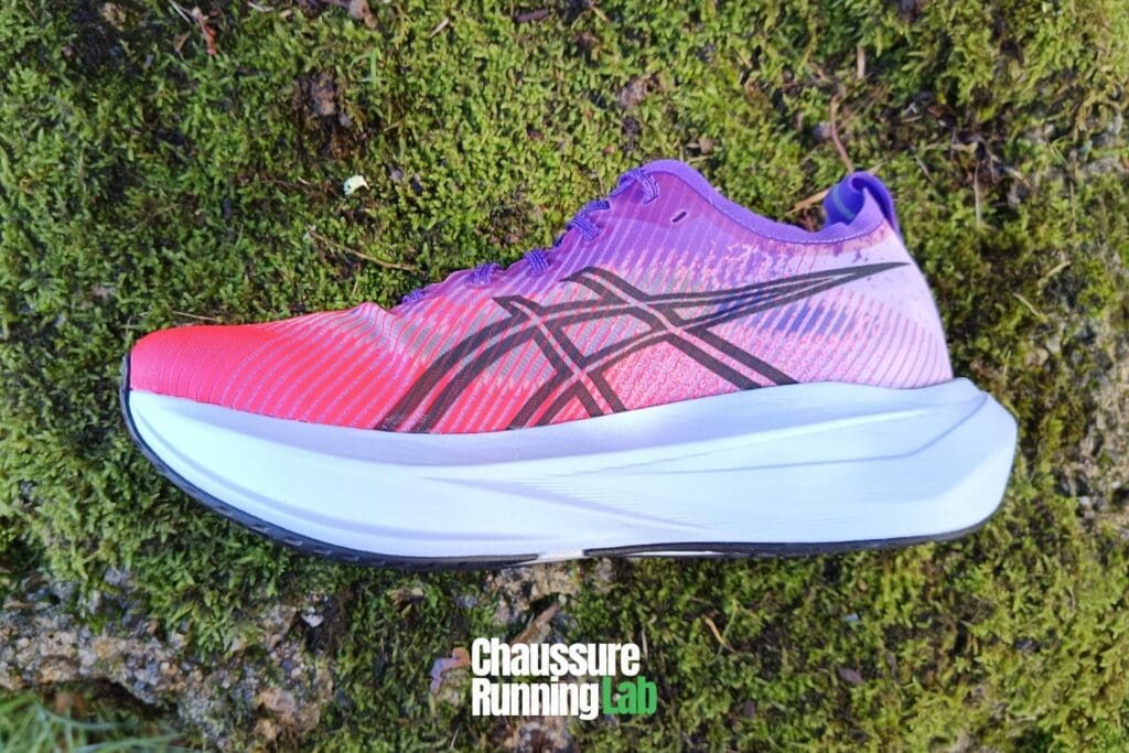 mousse FlyteFoam Turbo Asics Megablast Tokyo