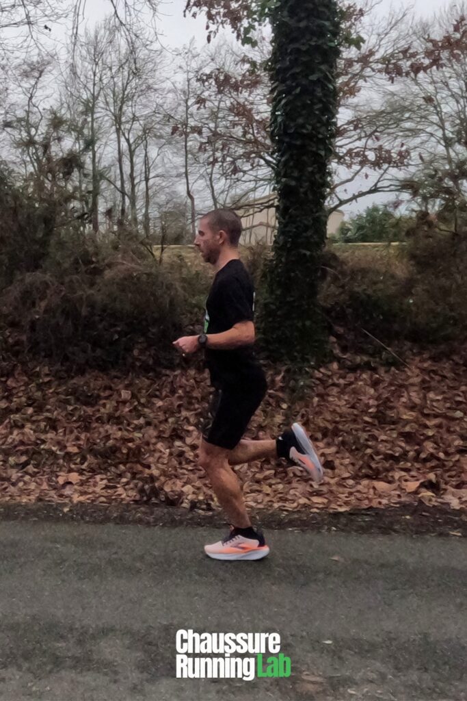 julien guyod teste les chaussures de course Brooks Adrenaline GTS 25