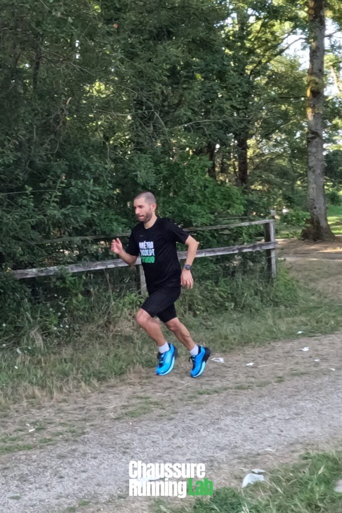 chaussures de trail Mafate 5 Hoka