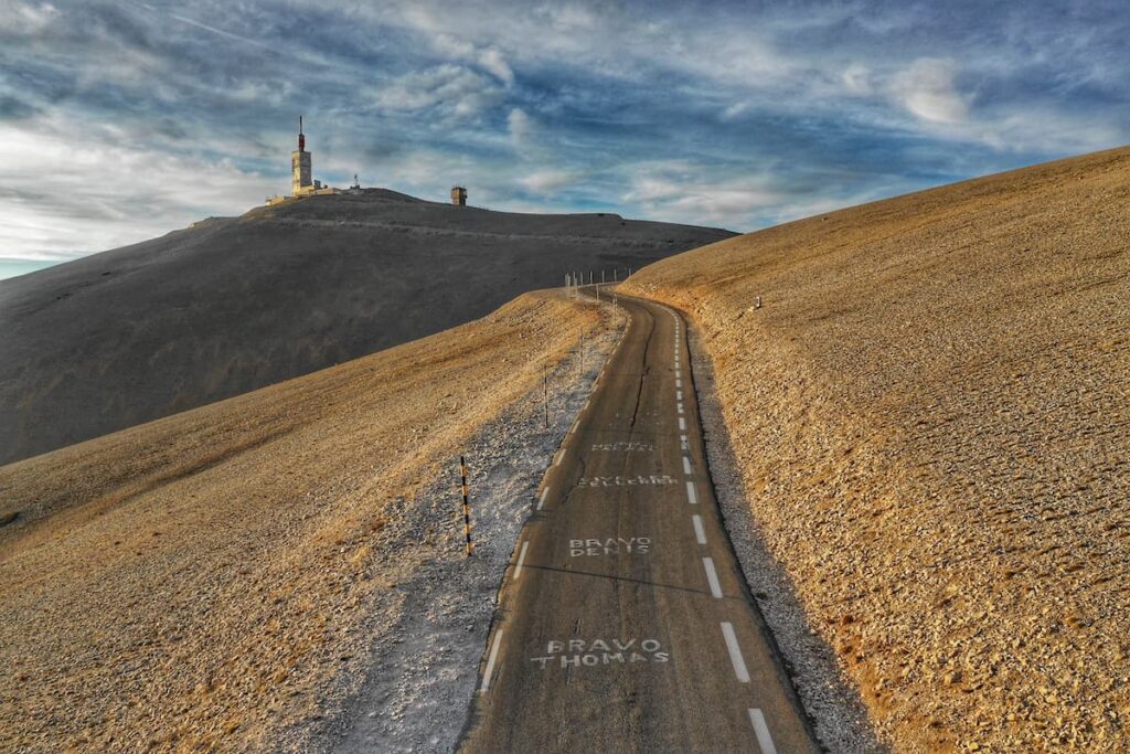 Arrivée sommet du Mont Ventoux